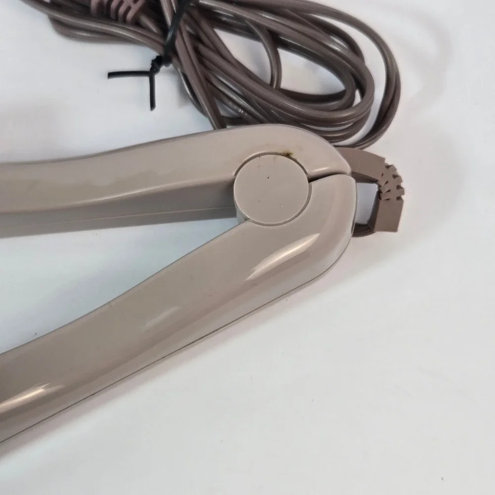 Vidal Sassoon Professional Hair Crimping Iron VS-142 Vintage 80s Taupe with Box